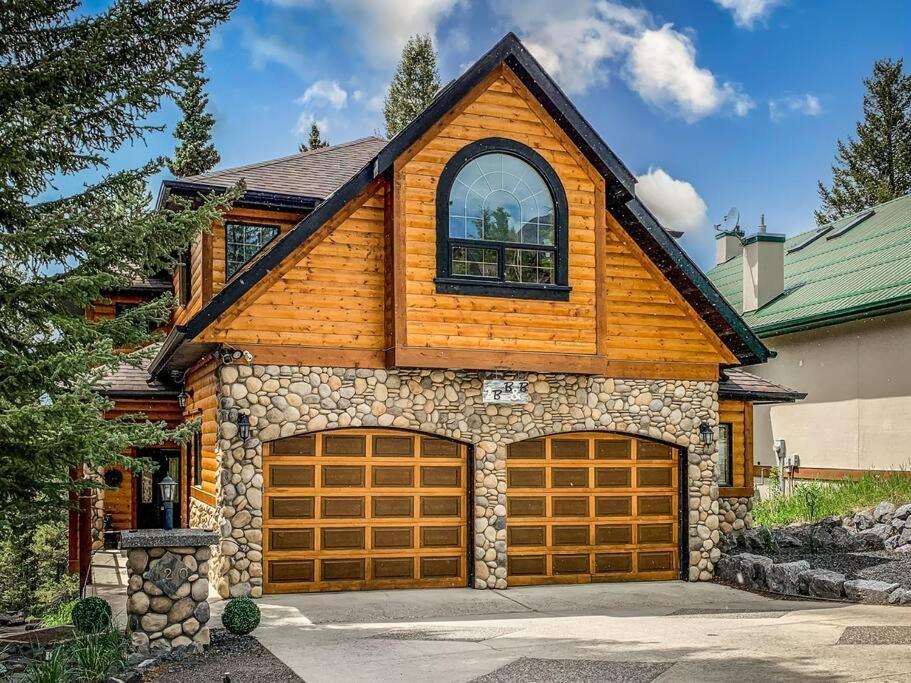 Blanchard Mountain Bnb 캔모어 외부 사진